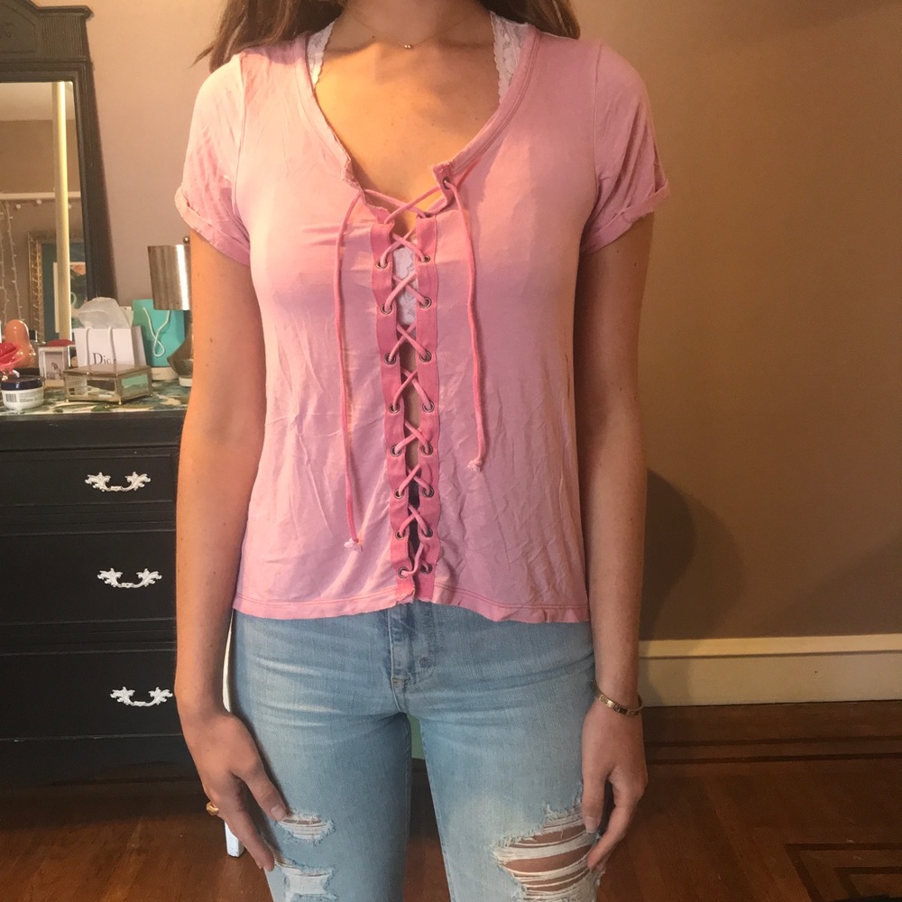 American Eagle Lace Up T-shirt size M